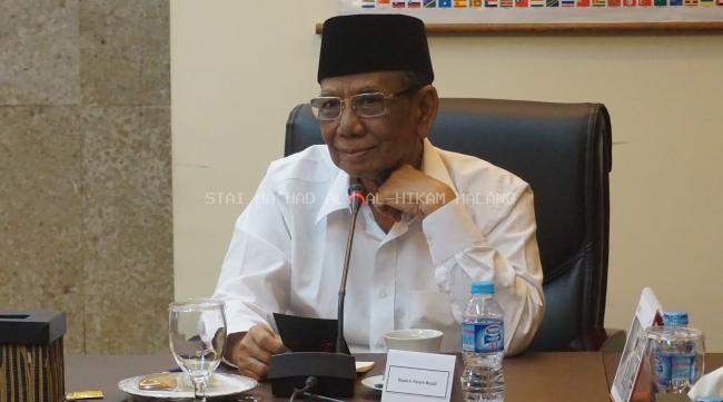 KH. Hasyim Muzadi: Dunia Islam Hadapi Perang Pemikiran