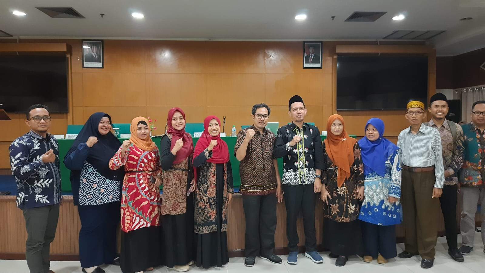 Kaprodi Pascasarjana STAIMA Al-Hikam, Dr. Umi Salamah, M.Pd.I., Jadi Moderator Forum Pemetaan Akreditasi Kopertais Wilayah IV Jawa Timur